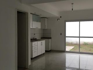 Foto 2 de Departamento en venta - 2 dormitorios 2 baños - 66mts2 - Remedios de Escalada