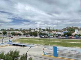 Foto 2 de Venta - Departamento en Torre en el Centro de General Roca  - D051