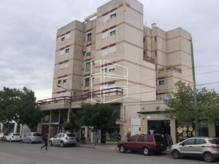 Foto 1 de Venta - Departamento en Torre en el Centro de General Roca  - D051
