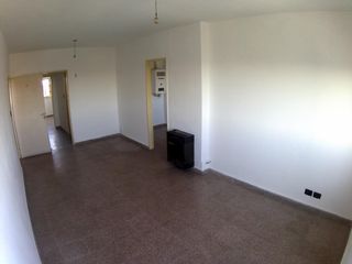 Foto 4 de Departamento en  VENTA - Centro