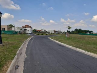 Foto 3 de Espectacular lote interno en venta en San Ramiro, Pilar del Este