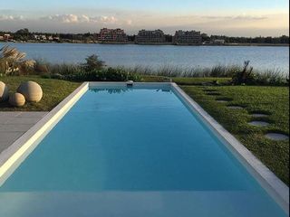 Foto 1 de Venta Casa a La Laguna en Santa Clara Villanueva Tigre