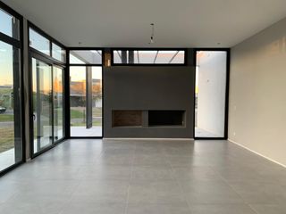 Foto 5 de Gran casa sobre lote interno, San Matías, Escobar