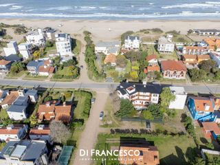 Foto 53 de COMPLEJO  en venta     Lote Multifamiliar DE 559 M2 - 100 m del mar Pinamar