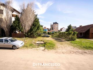 Foto 46 de COMPLEJO  en venta     Lote Multifamiliar DE 559 M2 - 100 m del mar Pinamar