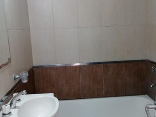 Foto 12 de Dpto de 2 ambientes al contrafrente con balcón. Ideal inversión. Alquilado h/03/2024.-