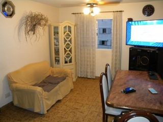 Foto 1 de Departamento en venta - 3 dormitorios 1 baño - 70mts2 - Villa Lugano