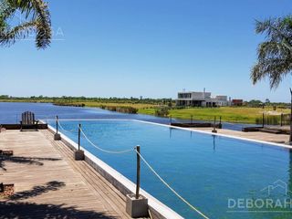 Foto 3 de Venta lote con amarra Barrio El Naudir, Escobar