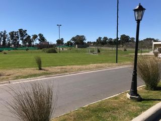 Foto 3 de Fabuloso lote en venta en Santa Elena- Pilar del Este