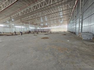 Foto 3 de Depósito en  Alquiler en PIR 6