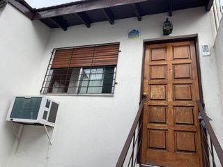 Foto 2 de Departamentos en venta - 4 dormitorios 2 baños  - 140mts2 - Monte Castro, Capital Federal
