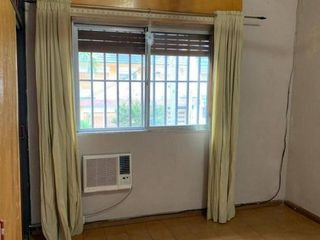 Foto 4 de Departamentos en venta - 4 dormitorios 2 baños  - 140mts2 - Monte Castro, Capital Federal