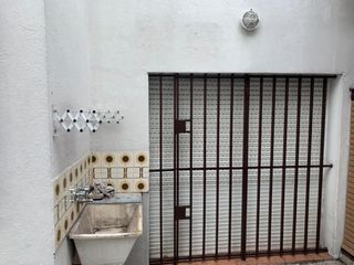 Foto 14 de Departamentos en venta - 4 dormitorios 2 baños  - 140mts2 - Monte Castro, Capital Federal
