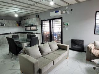 Foto 22 de Casa en venta - 1 Dormitorio 1 Baño - Cochera - 330Mts2 - El Pato, Berazategui