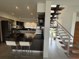 Foto 4 de Casa en  venta en Arroyito Country Club