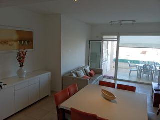 Foto 3 de Departamento frente al mar - Pinamar