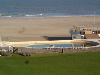 Foto 30 de Departamento frente al mar - Pinamar