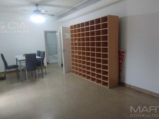 Foto 1 de Casa en primer piso con dos locales comerciales en planta baja