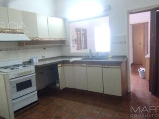 Foto 12 de Casa en primer piso con dos locales comerciales en planta baja