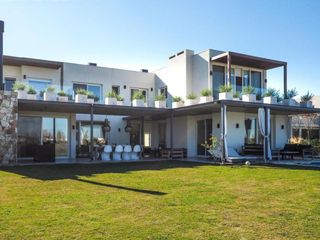 Foto 7 de Casa en  Venta y Alquiler en El Golf Nordelta