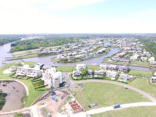 Foto 21 de Excelente departamento de 2 dormitorios en Albanueva, vista al rio, venta y financiacion