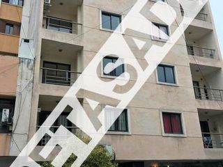 Foto 2 de VENTA Departamento en PB con 2 patios, escritura,