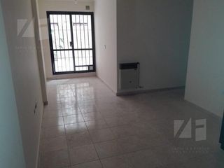 Foto 8 de VENTA Departamento en PB con 2 patios, escritura,