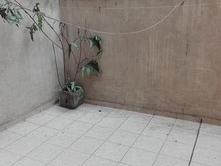 Foto 6 de VENTA Departamento en PB con 2 patios, escritura,