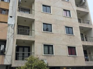 Foto 1 de VENTA Departamento en PB con 2 patios, escritura,