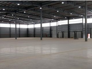 Foto 3 de Alquiler Nave Logistica en Garin
