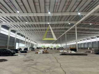 Foto 1 de Alquiler Nave Logistica en Garin