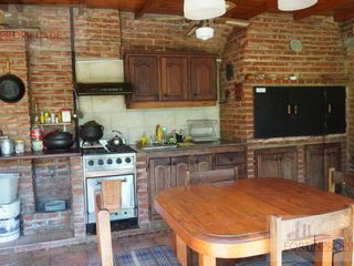 Foto 15 de Casa en  venta de 3 dormitorios en La Plata