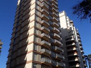 Foto 1 de Departamento - Pinamar