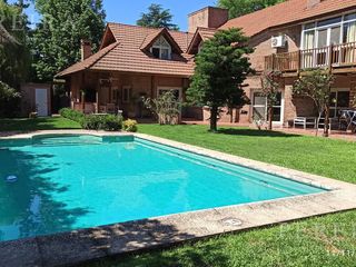 Foto 4 de Venta Casa - Los Laureles Ramal Pilar Km 39