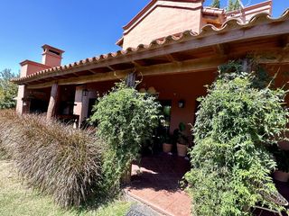 Foto 9 de Casa a la venta en Lomas de la Carolina