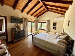 Foto 32 de Casa a la venta en Lomas de la Carolina