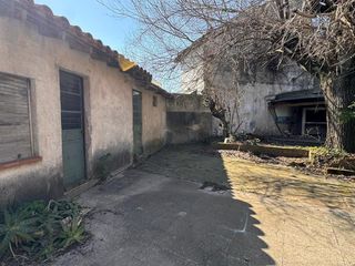 Foto 25 de Casa en venta - 3 Dormitorios 1 Baño - Cochera - 480Mts2 - Manuel B. Gonnet
