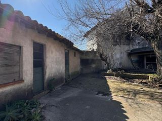 Foto 14 de Casa en venta - 3 Dormitorios 1 Baño - Cochera - 480Mts2 - Manuel B. Gonnet