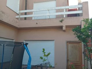 Foto 5 de PH en Lomas de Zamora Oeste
