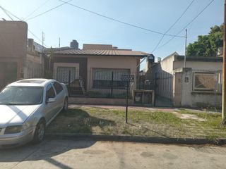 Foto 1 de PH en Lomas de Zamora Oeste