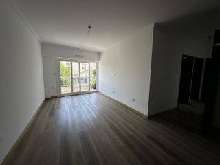 Foto 1 de Departamento en Parque Chacabuco