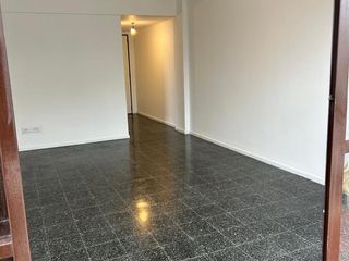 Foto 4 de Departamento - Monte Castro
