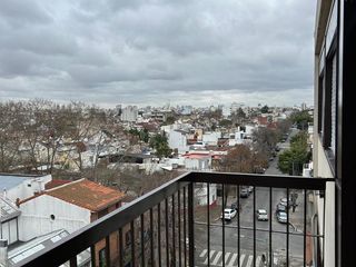 Foto 2 de Departamento - Monte Castro