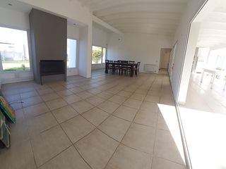 Foto 7 de Casa en  VENTA