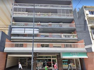 Cocheras cubiertas en centro de Villa Urquiza