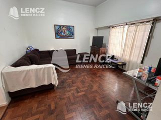 Foto 10 de CHALET 4 AMB C/COCHERA- QUINCHO Y JARDIN. QUILMES OESTE