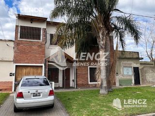 Foto 1 de CHALET 4 AMB C/COCHERA- QUINCHO Y JARDIN. QUILMES OESTE