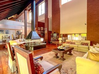 Foto 14 de MAGNIFICO | CHALET EN LOS TRONCOS |