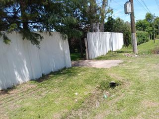 Foto 2 de Casa Quinta en venta - 4 Dormitorios 2 Baños - 1.100Mts2 - El Pato, Berazategui