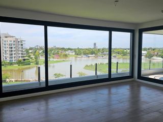 Foto 4 de Venta y alquiler de departamento 4 ambientes con dependencia en duplex en Nordelta